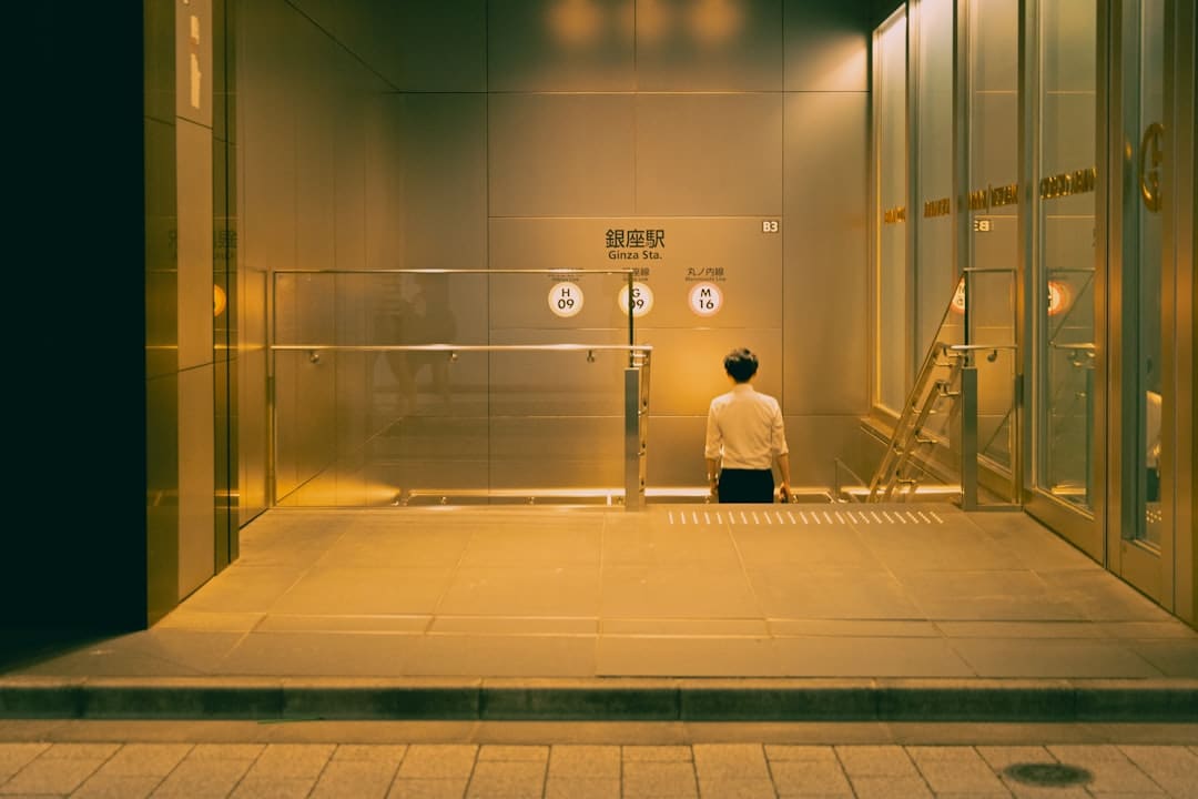 当机器人成为“店小二”